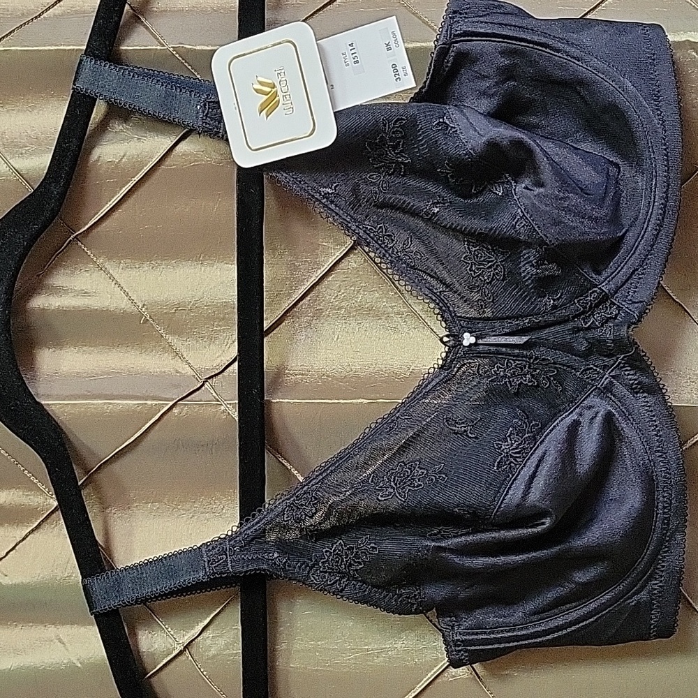 NWT- RARE FIND Vintage WACOAL Unlined Lace Trim Full Figure Bra #85114